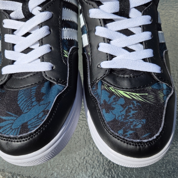 adidas Extaball, Hi-Top Sneakers Sz 8 - Picture 6 of 13